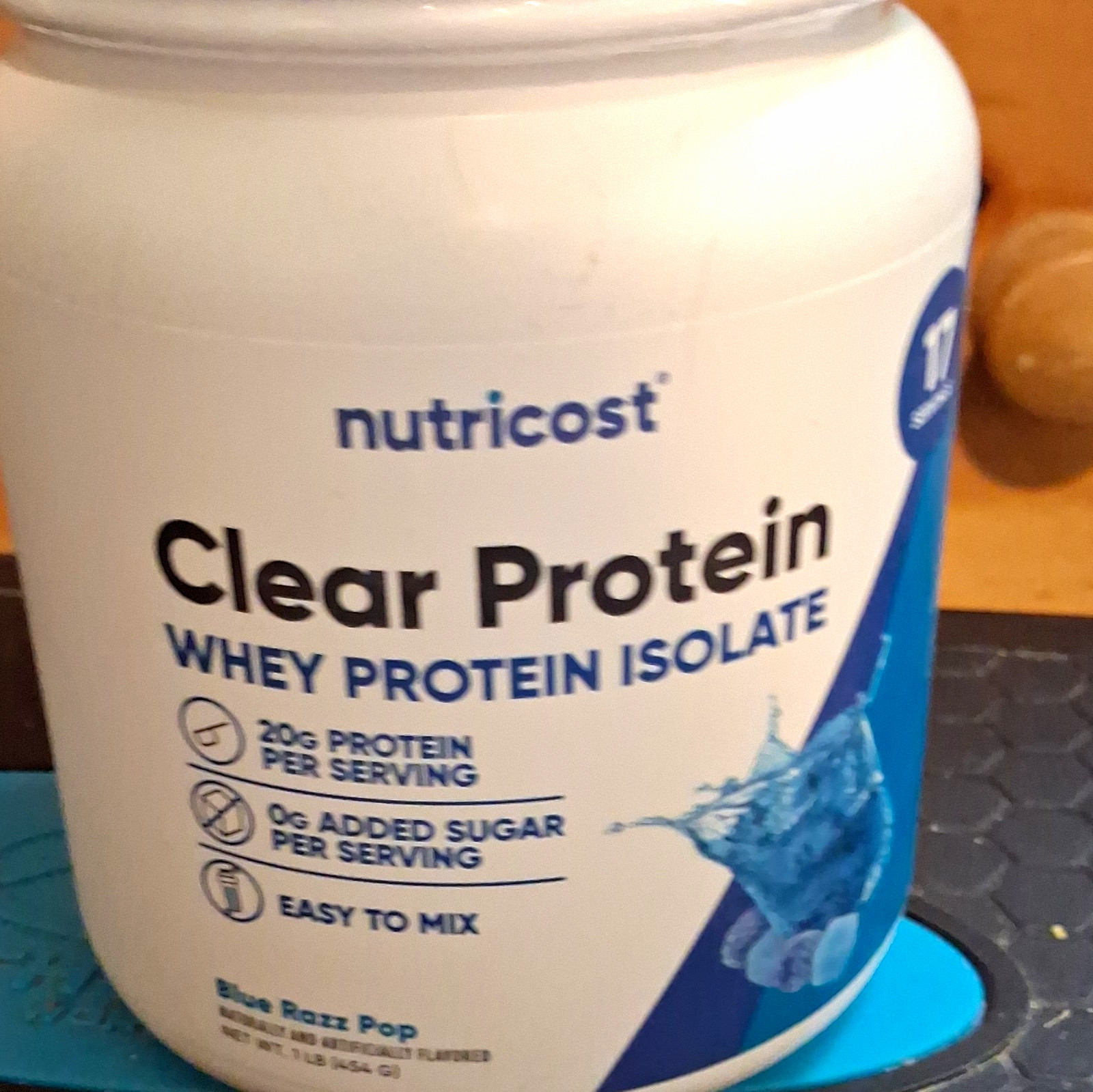 Nutricost Clear Whey Protein Isolate Powder Easy to Mix 0g Added Sugar Blue Razz