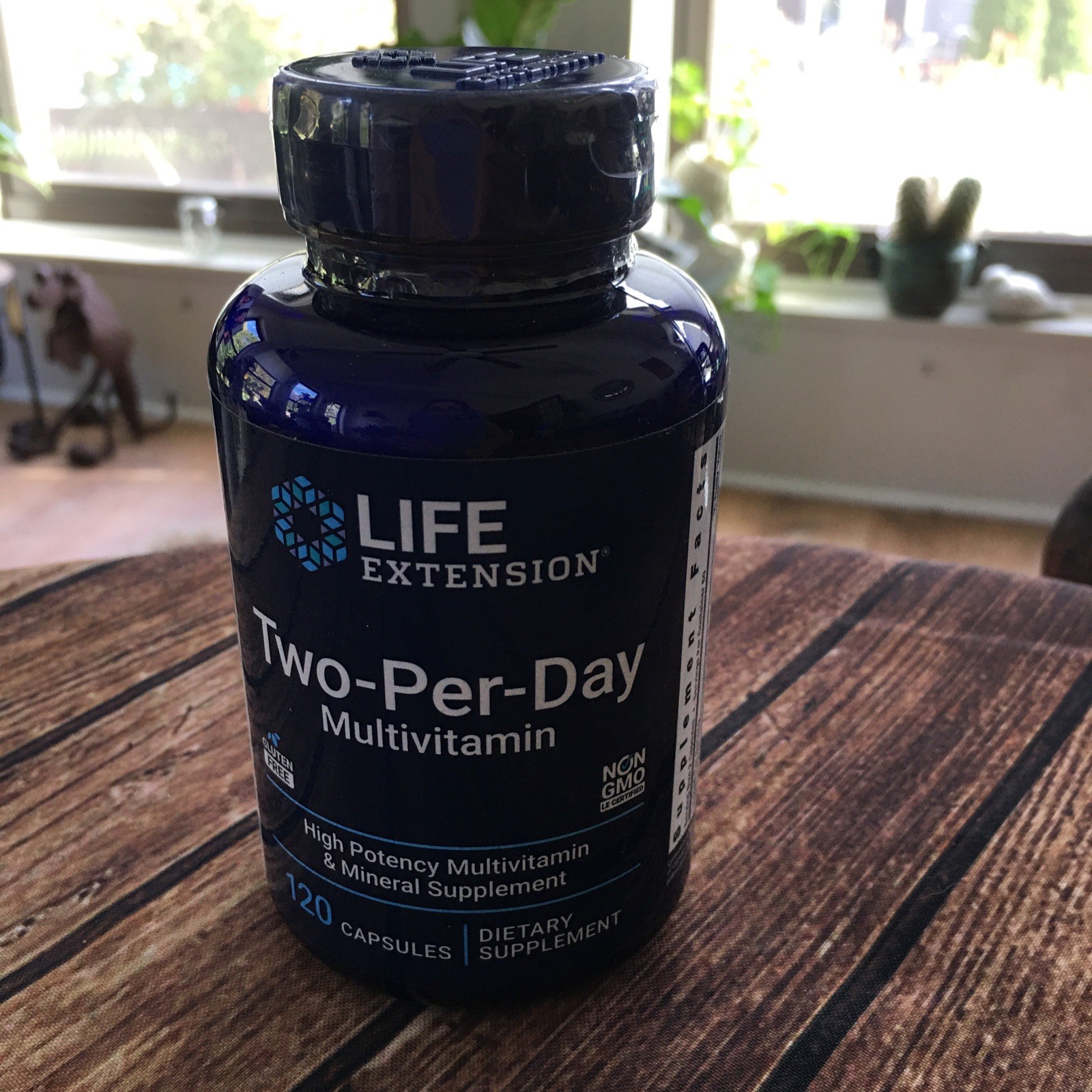 Life Extension Two-Per-Day Multivitamin & Minerals 120 Capsules EXP 08/2026
