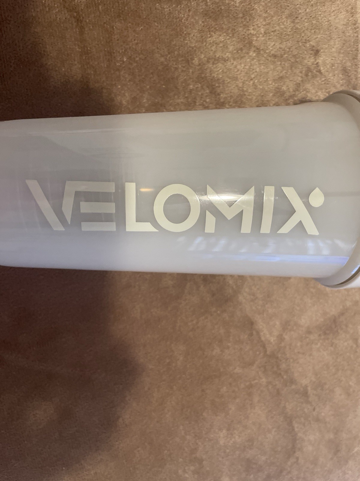 VELOMIX White Shaker Bottle Flip Lock Lid Includes Mixing Ball Sport Gym