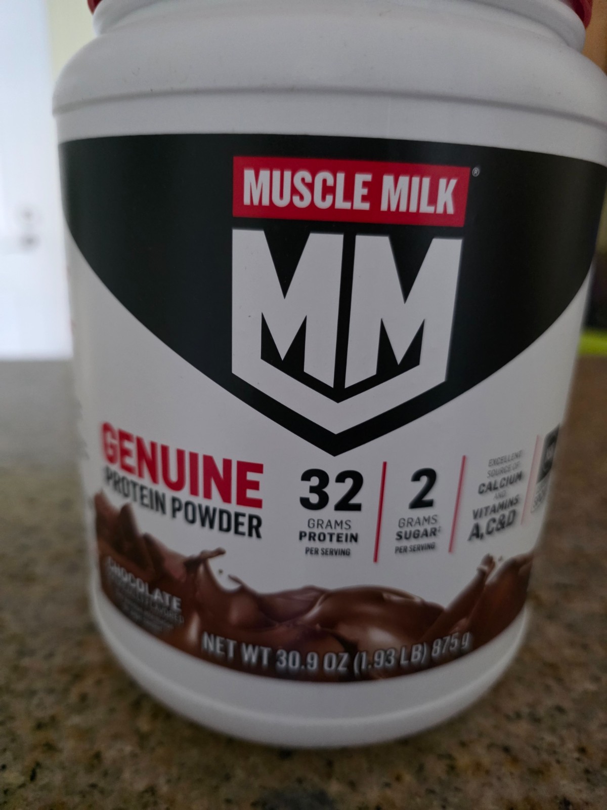 Muscle Milk Genuine Protein Powder, Chocolate, 1.93 Pound, 13Servings exp 10/27