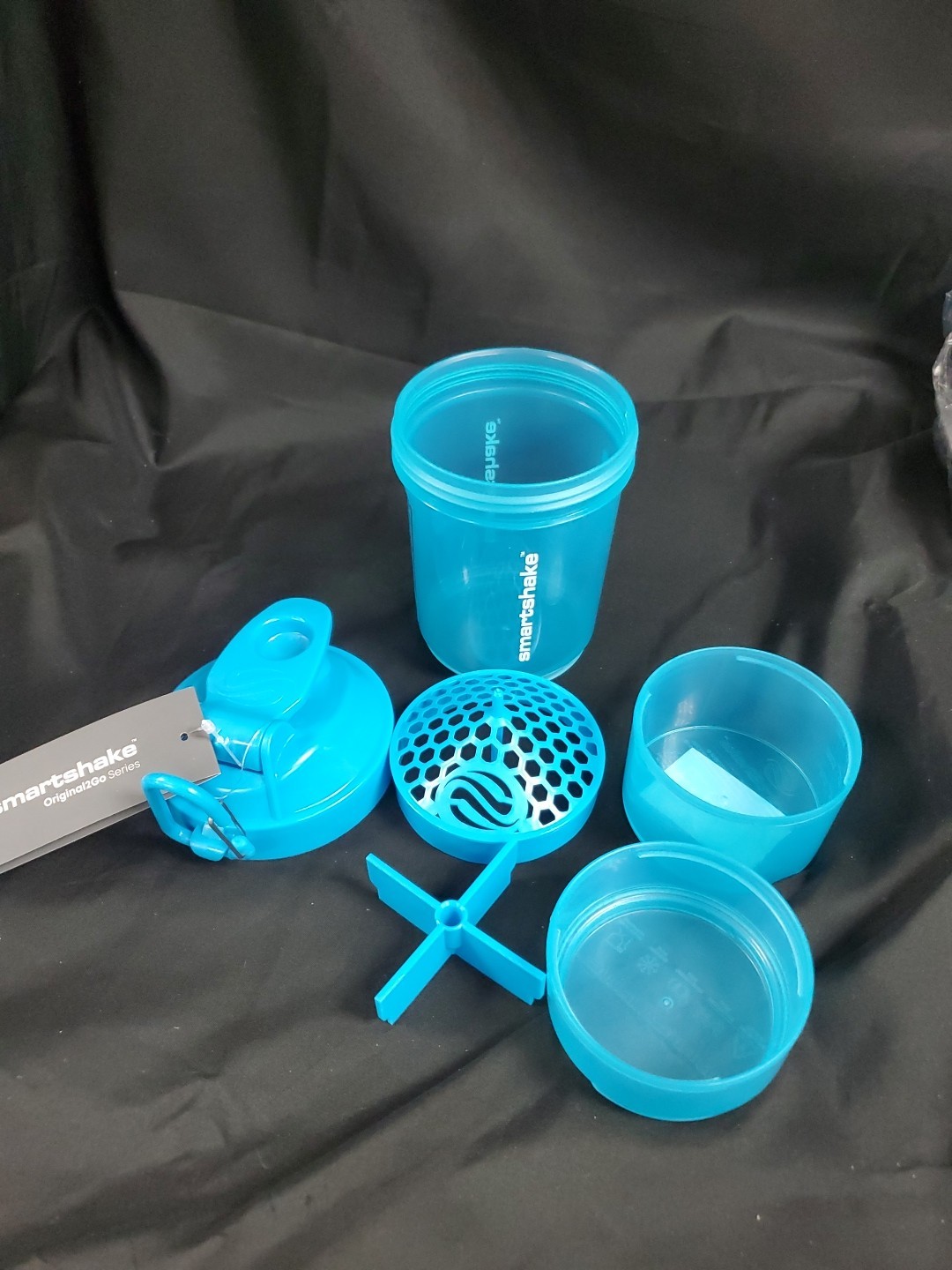 Smartshake Original2Go ONE Shaker Bottle Clear Blue 20oz W/ 2 Dry Containers NEW