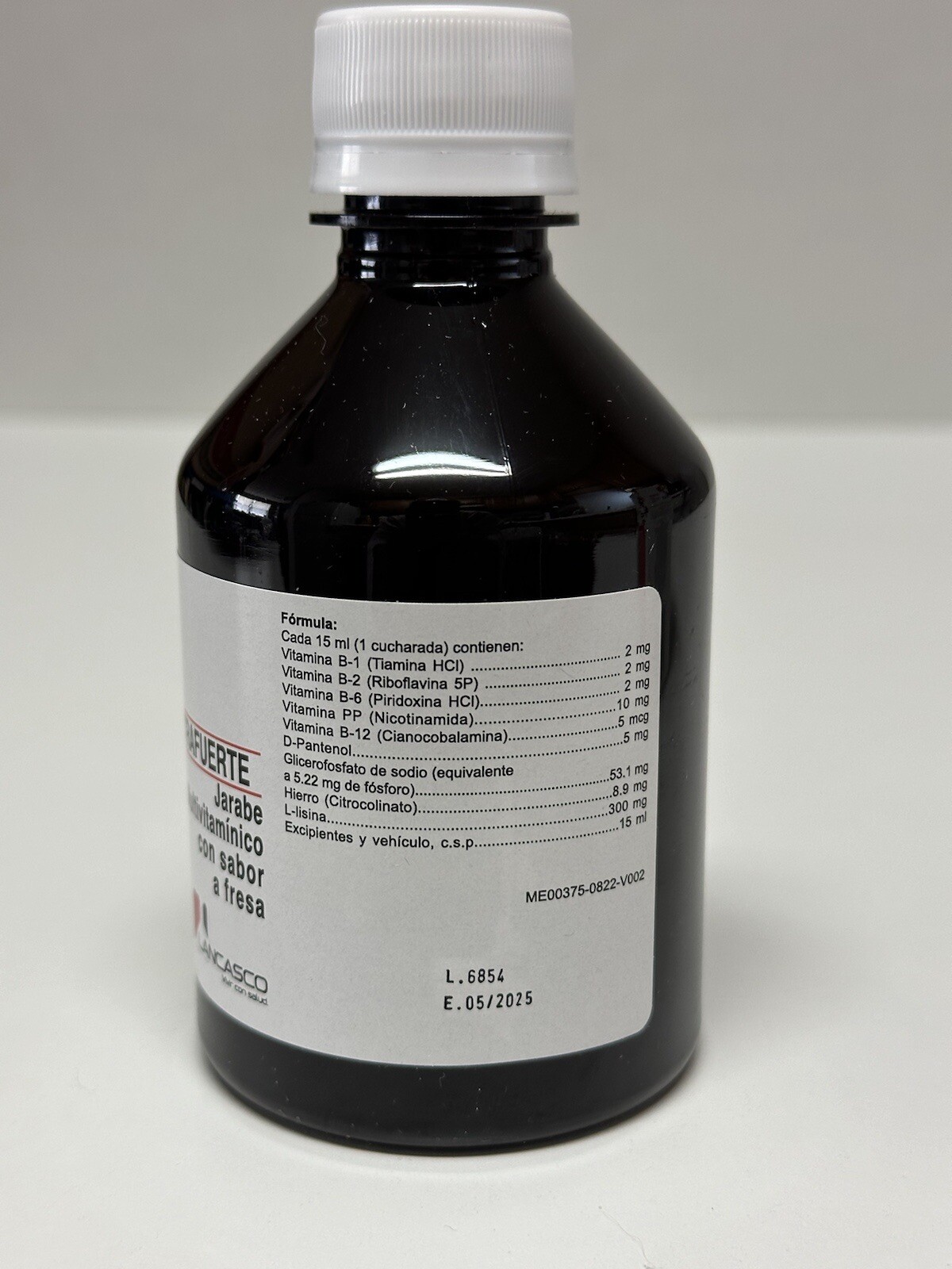 LAVERINA EXTRA STRONG MULTIVITAMIN B1,B2,B12,IRON, SYRUP SAVOR STRAWBERRY 240ml