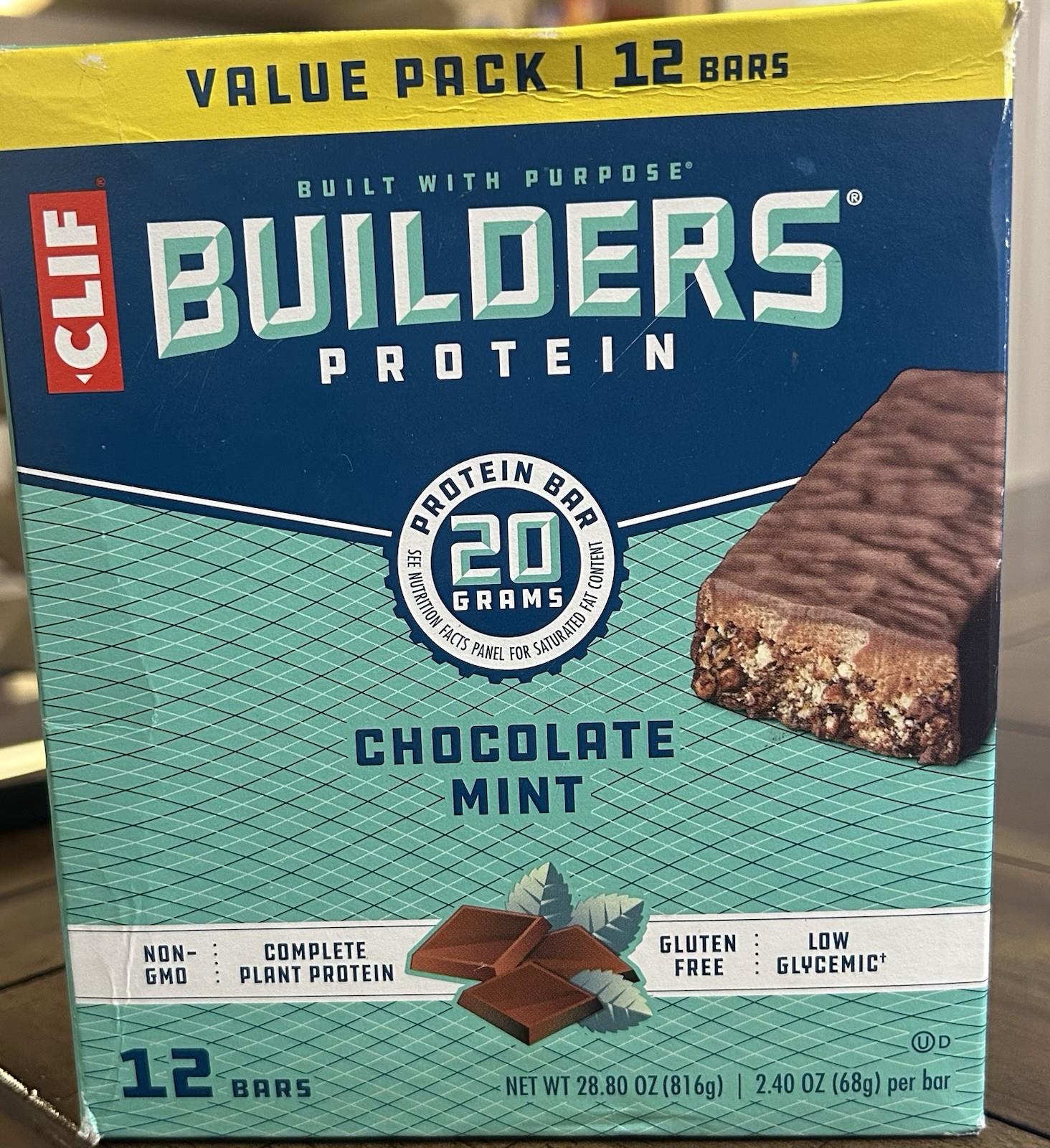 CLIF Builders Protein Bar Chocolate Mint, Gluten-Free, 12 Bars 2.4oz