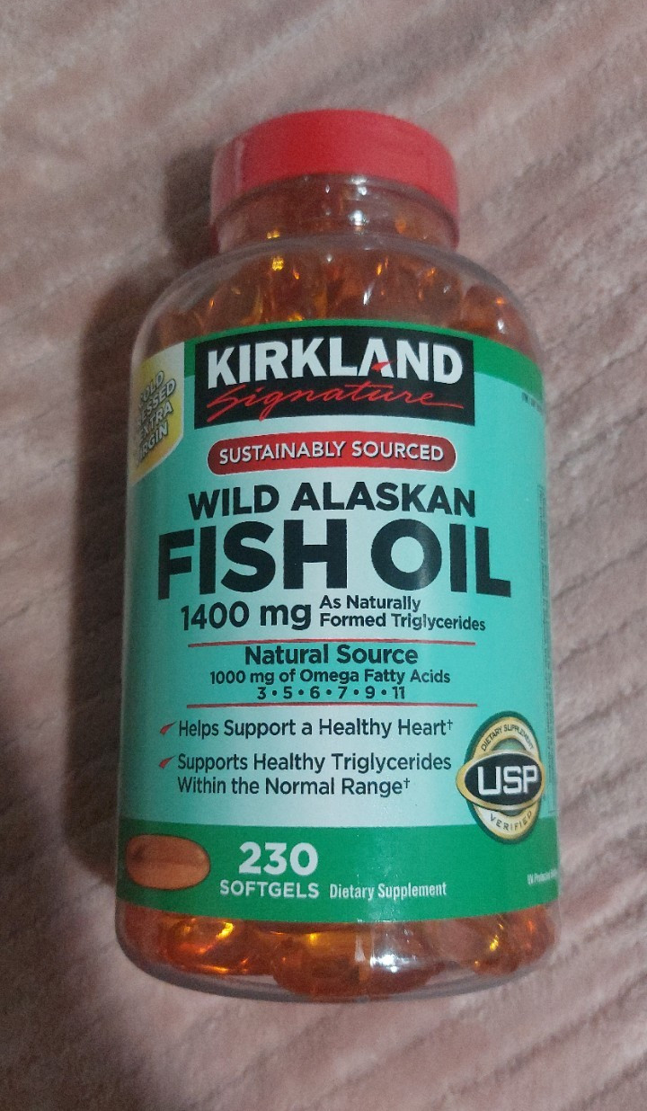 Kirkland Signature Wild Alaskan Fish Oil 1400mg Omega-3 (230 Softgels) USP