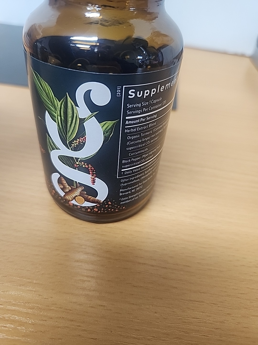 GAIA TUMERIC SUPREME EXTRA STRENGTH. 120 LIQUID PHYTO-CAPS.