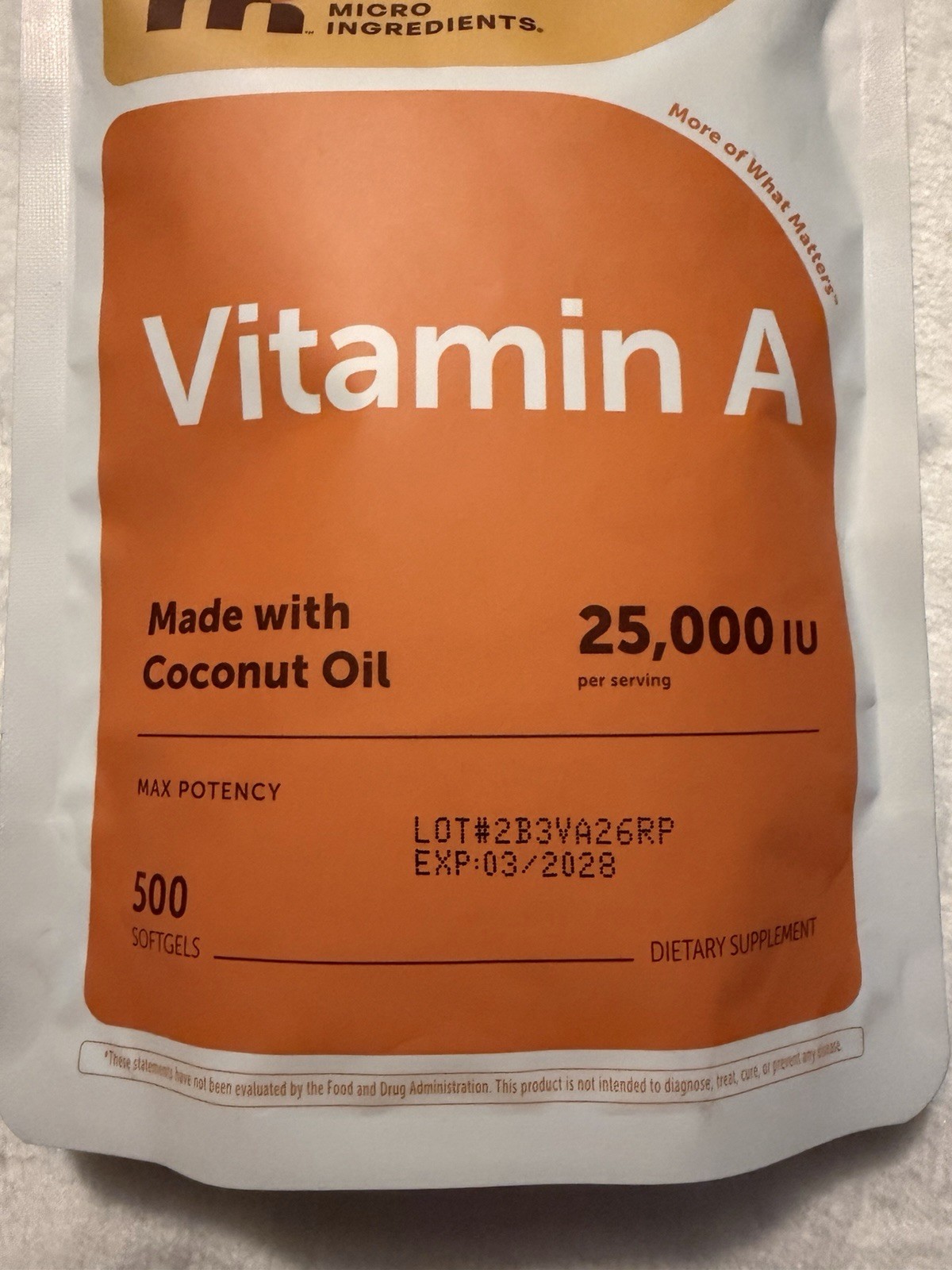 Micro Ingredients Vitamin A 25000 IU 500 Softgels with Coconut Oil Exp 03/2028