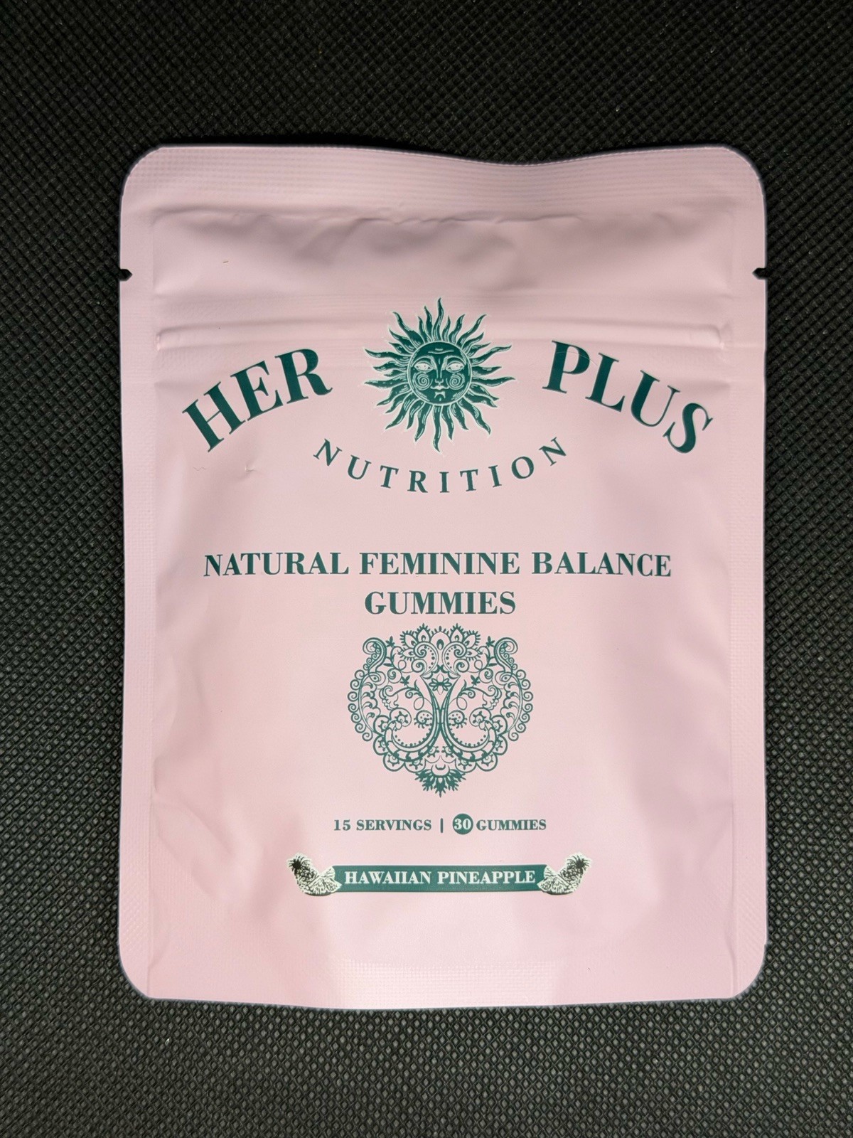 HER PLUS NUTRITION Natural Feminine Balance Gummies Hawaiian Pineapple 30-count