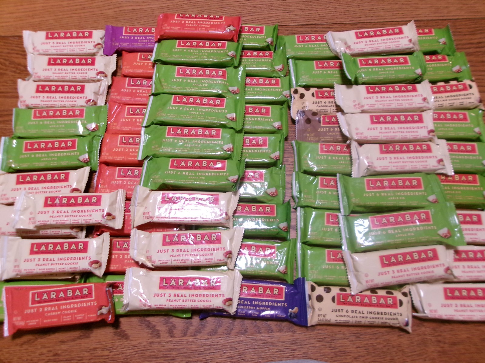 64 Larabars Lara bar – 6 flavors – Cashew Cookie, Apple Pie + exp 8/2026