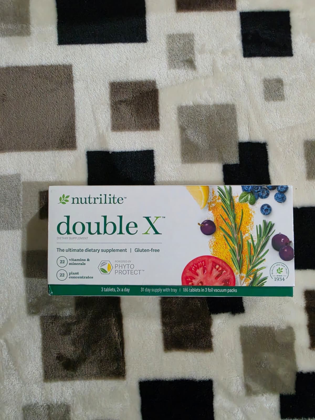 B OFFER – NUTRILITE Double X Multivitamin Complex 30 day with 3Compartment Case