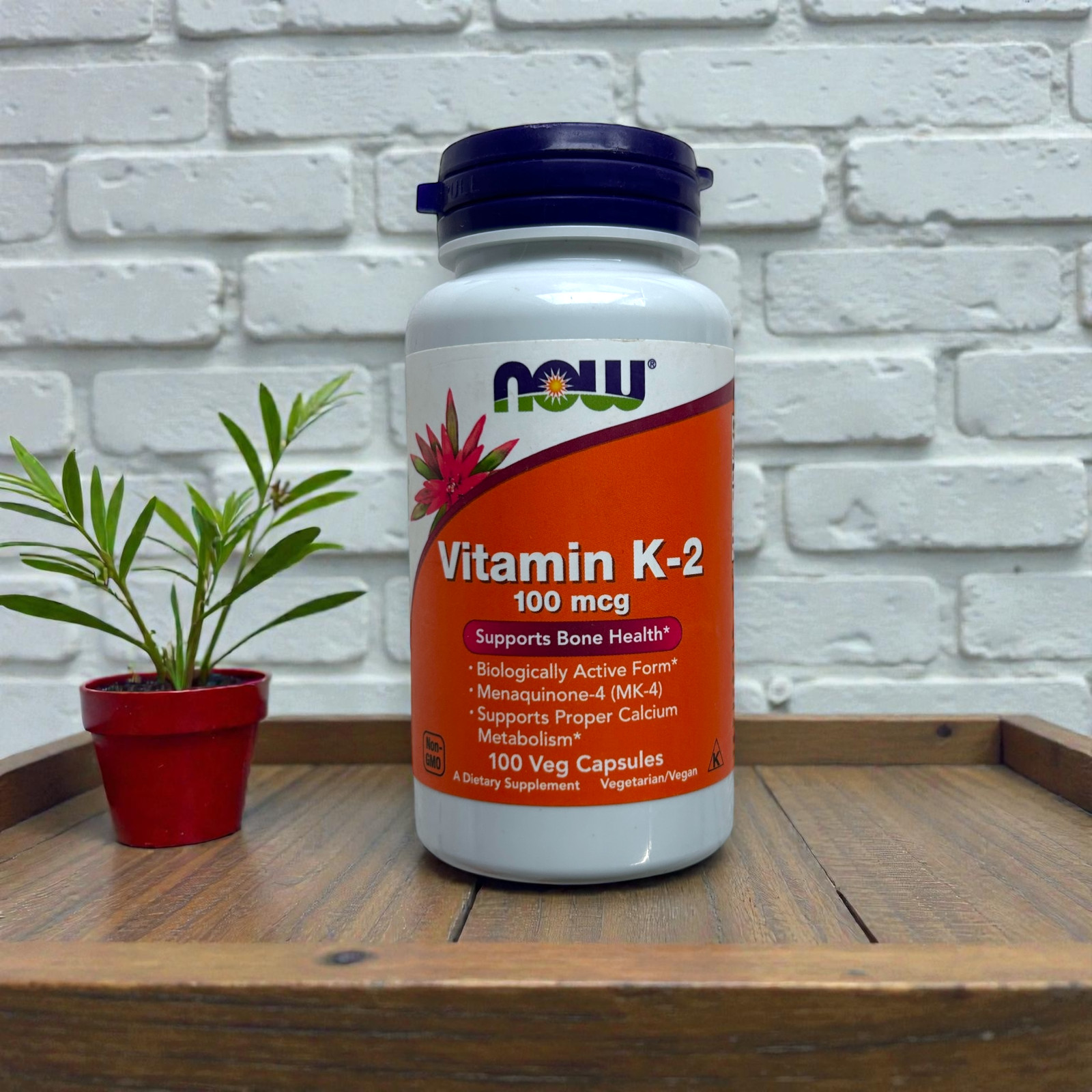 NOW FOODS Vitamin K-2 100 mcg 100 Veg Capsules Exp 05/2026