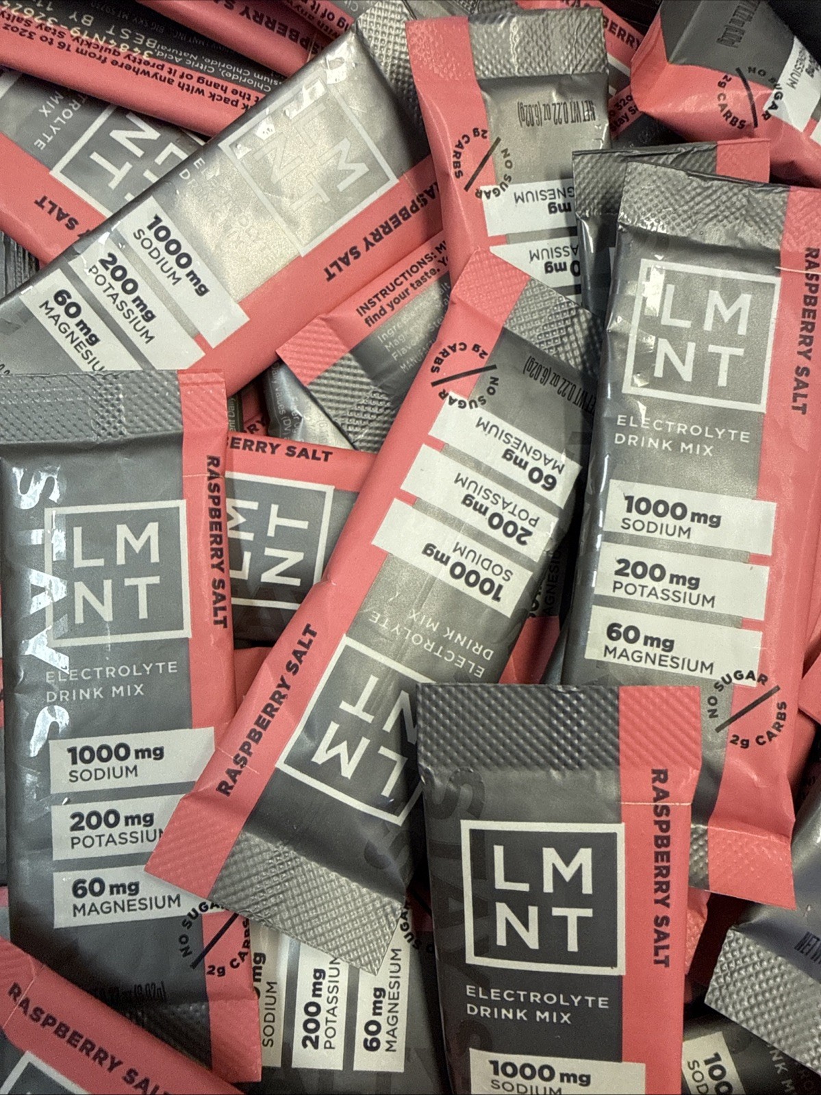 LMNT Electrolyte Drink Mix Raspberry – PACKETS ONLY – 30 Count