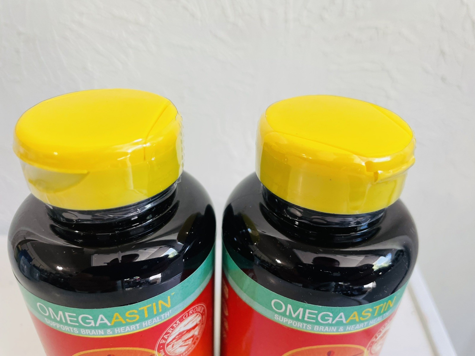 Lot of 2 BioAstin Hawaiian Astaxanthin 8mg 60 Soft Gels each NEW Sealed