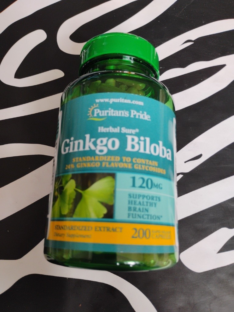 Puritans Pride Ginkgo Biloba 200 Caps #4543 Standardized Extract Capsule 120 Mg