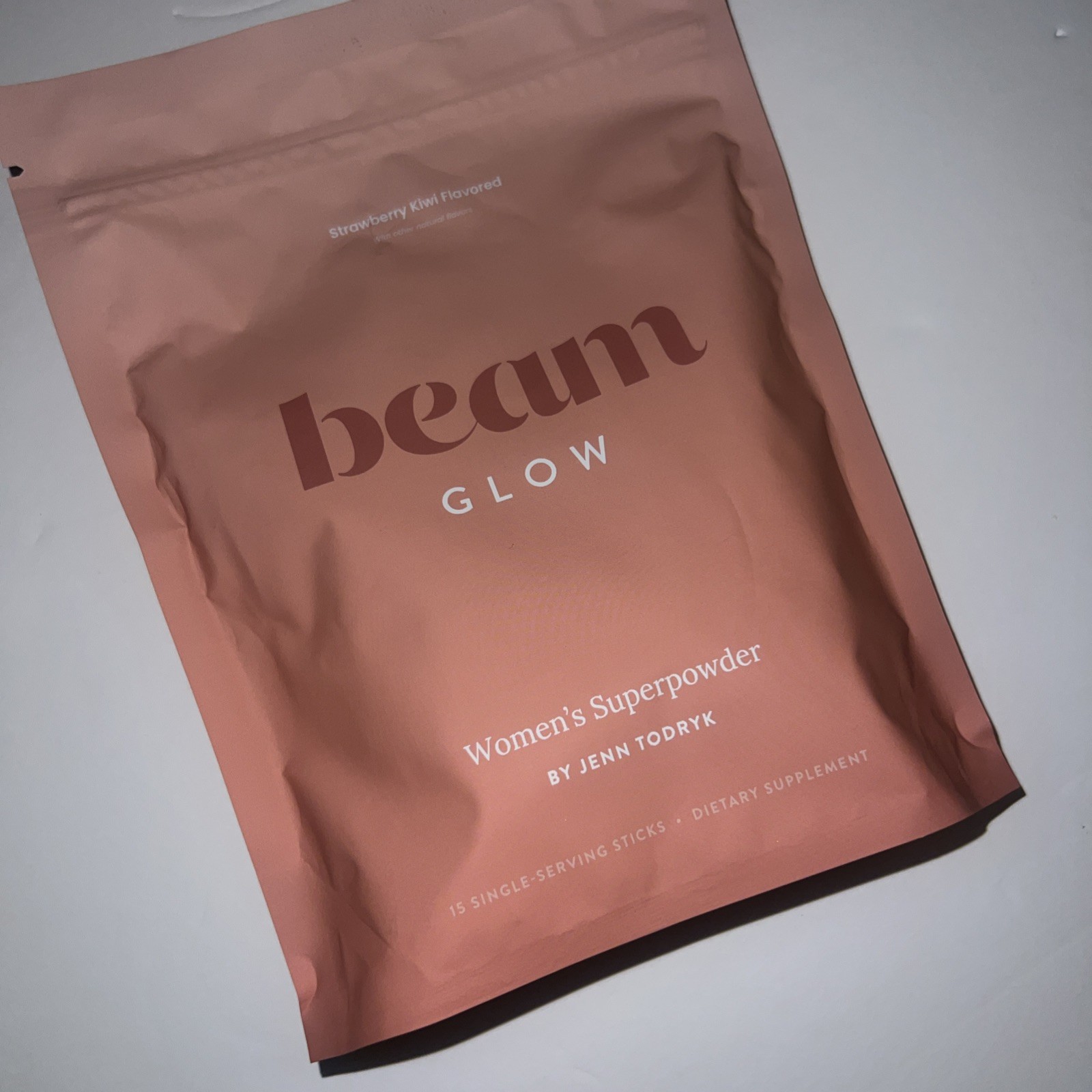 Beam Glow Women’s Superpowder Strawberry Kiwi Hormone Support Powder 15 Sticks
