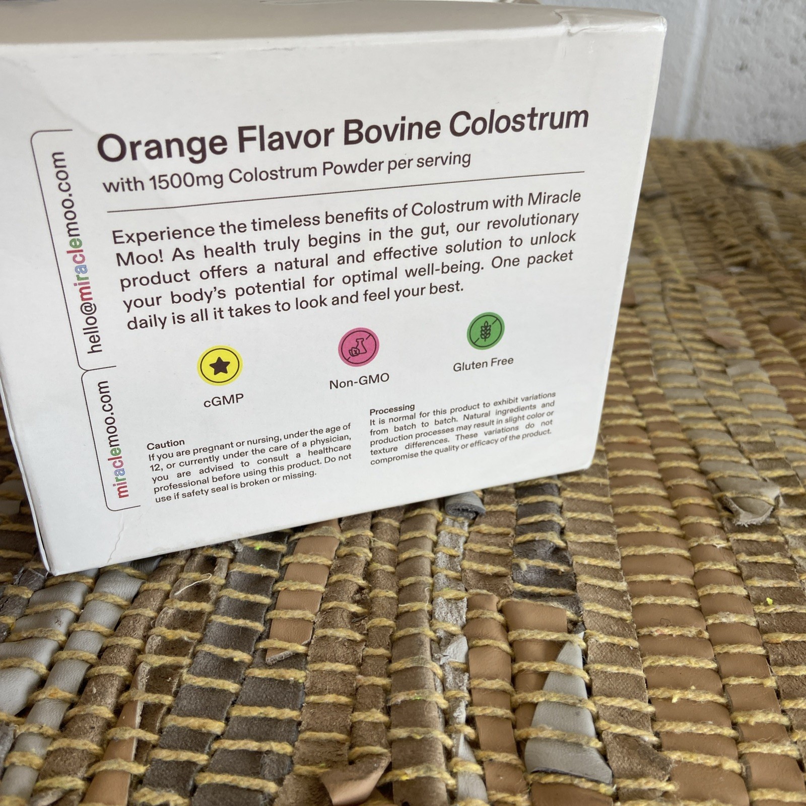 Miracle Moo Bovine Colostrum Powder with Grass Fed Unflavored 3.8 30 Stick pack