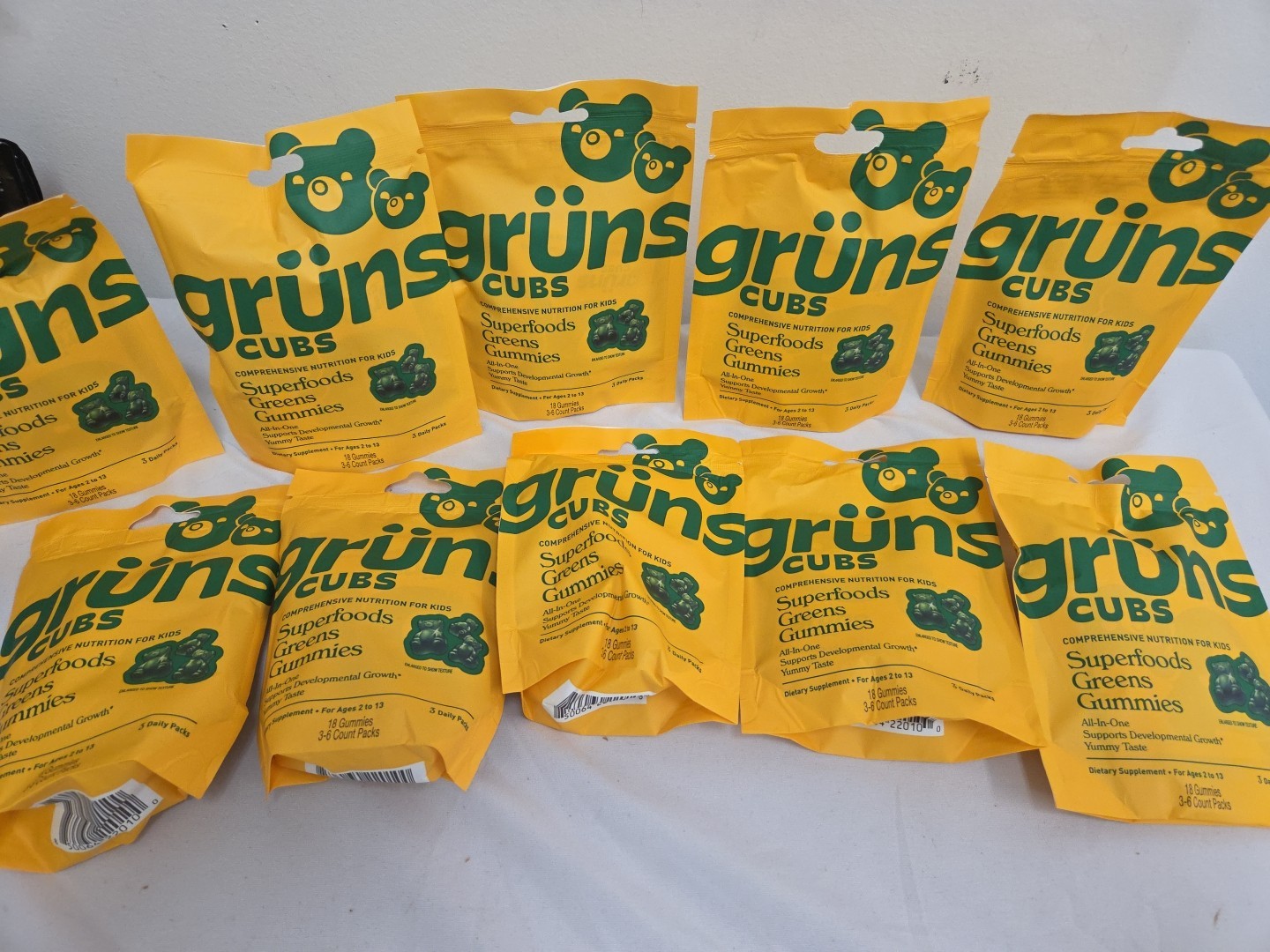 Lot of 10 Gruns Cubs Superfoods Greens Gummies for Kids 18 Gummies x 10 Ex 2/27