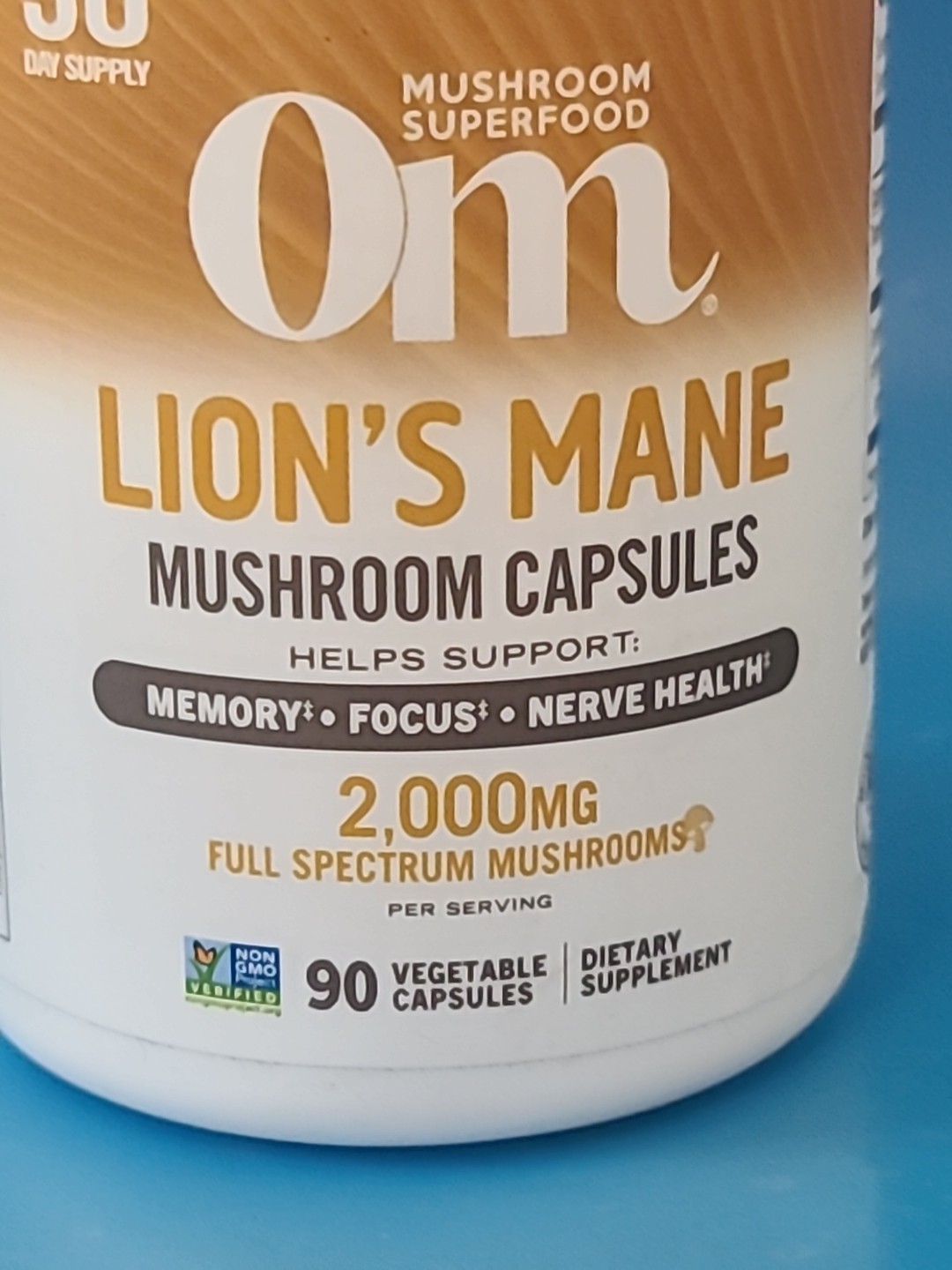 LION’S MANE • 90 VEGETABLE CAPSULES By Om MUSHROOMS • EXP : 09/2026
