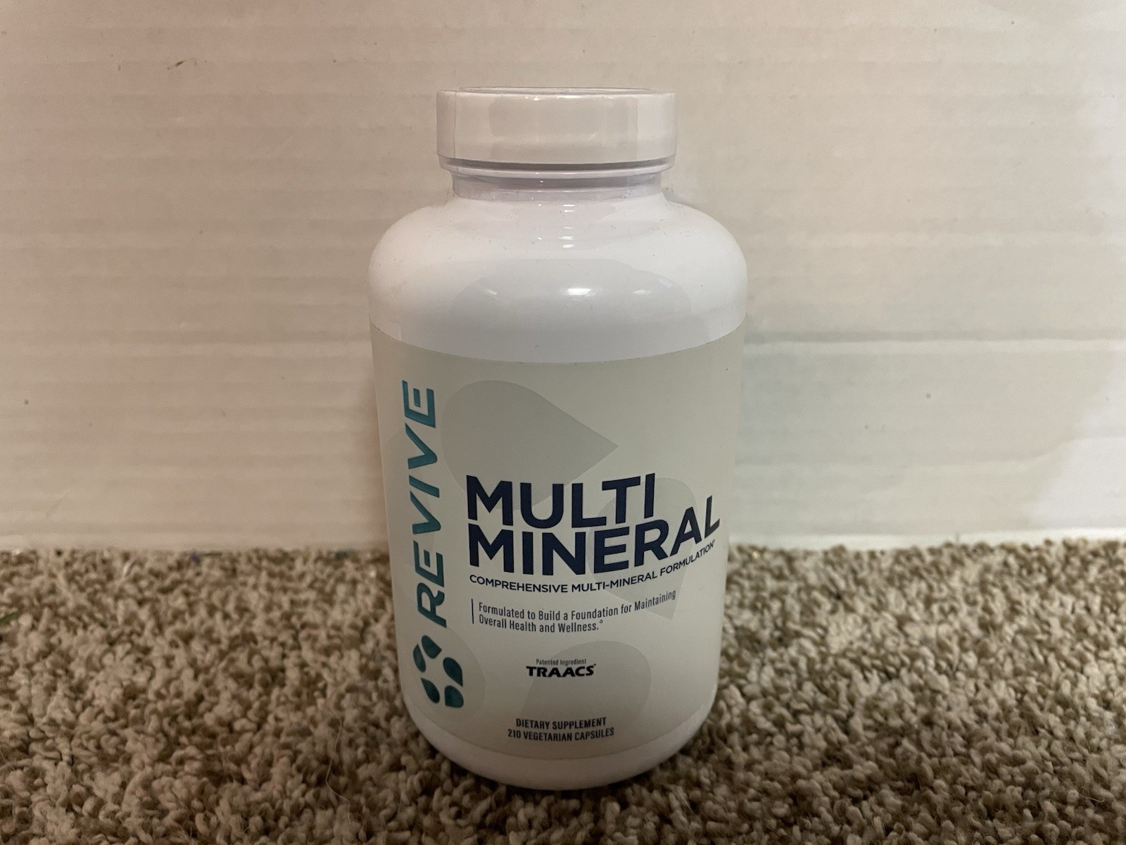Revive MD – Multi Mineral – 210 Capsules – Exp. 08/27 – FREE SHIPPING !