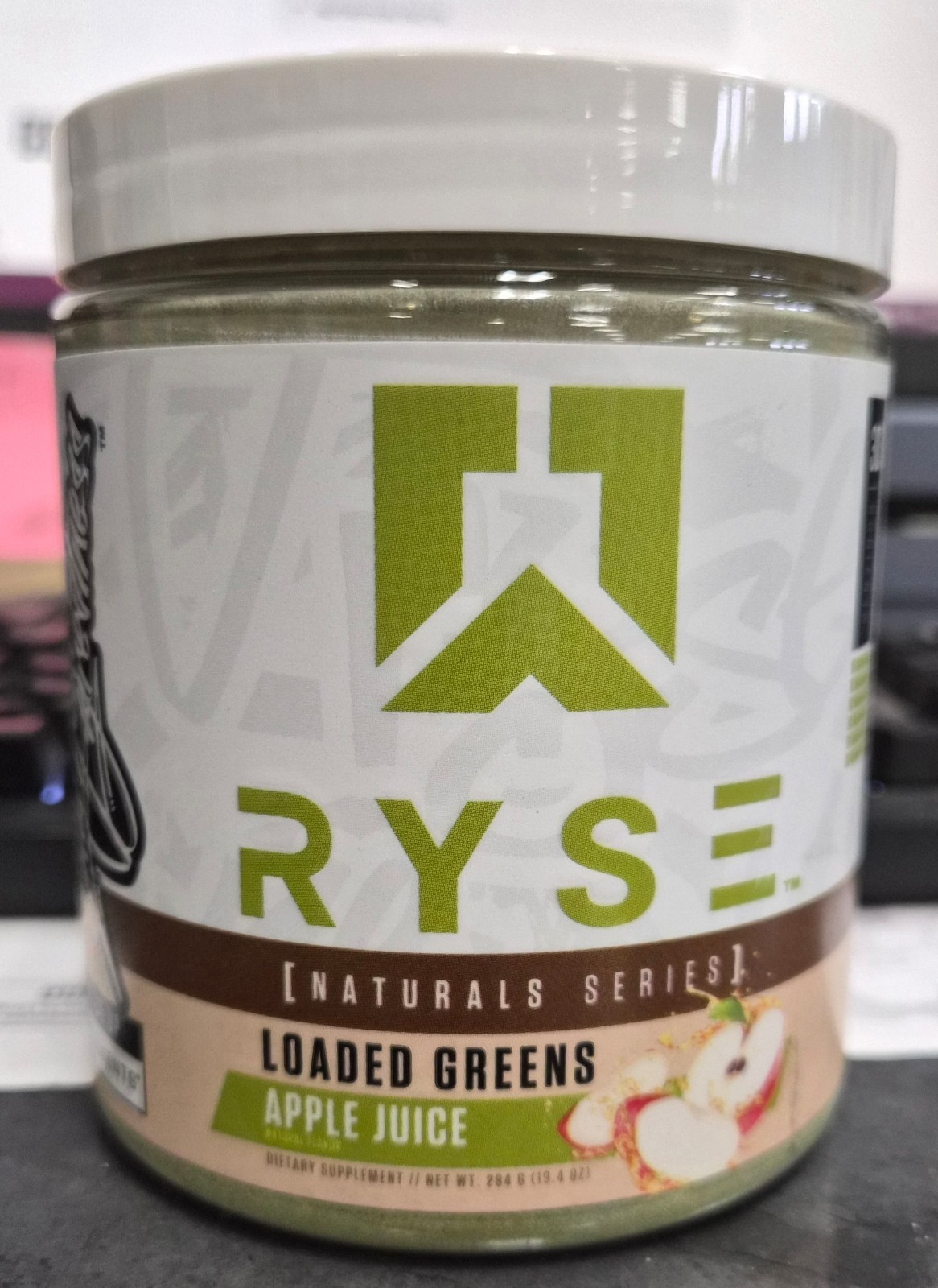 NEW RYSE Loaded Greens Flavor Apple Juice 19.4 OZ (08/2026)