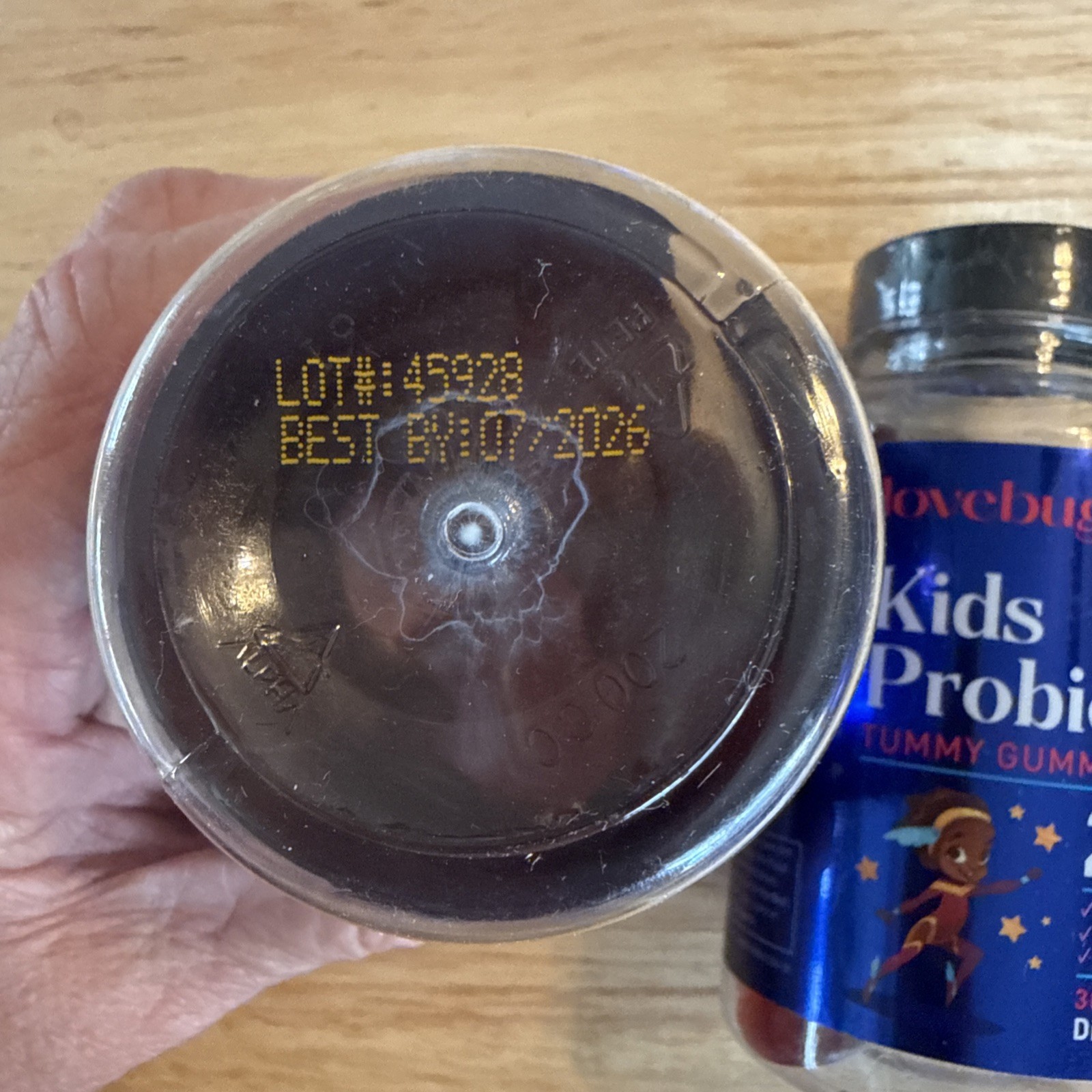 Lovebug Kids Probiotic Gummies 30 ( 2 Bottles) Exp 7/26