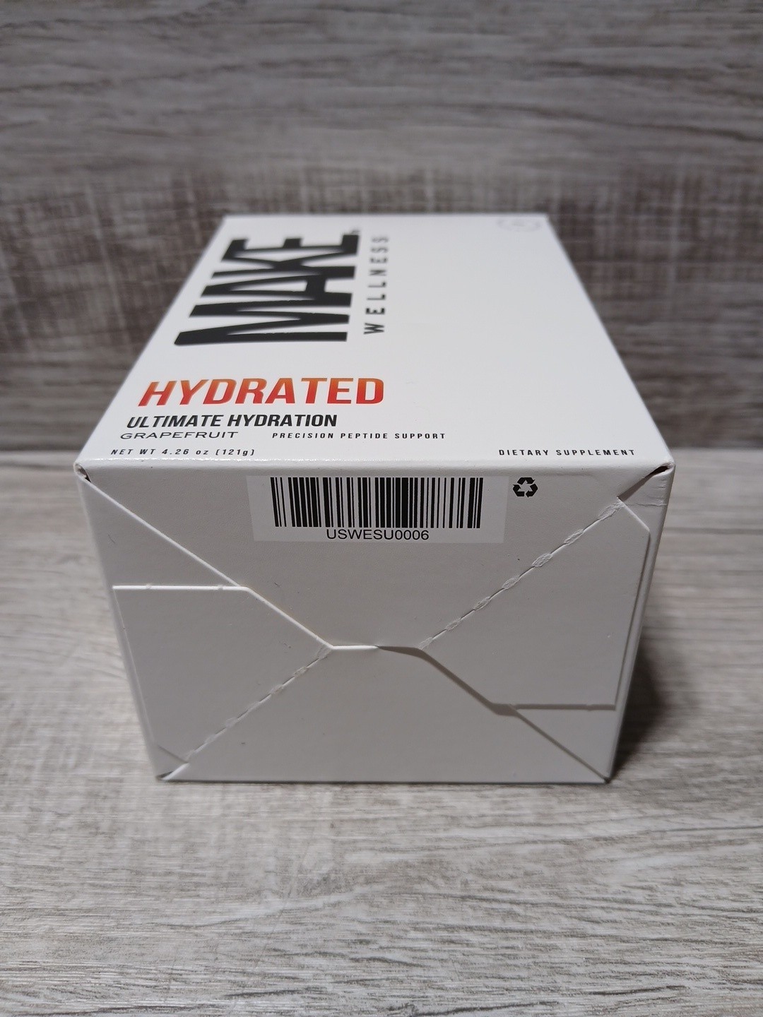 Make Wellness Hydrated Ulitmate Hydration Grapefruit Refresh + Harmonize 30pks