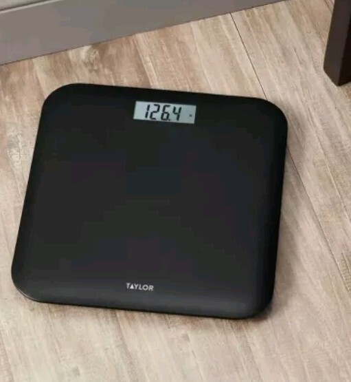Taylor Brand ~ Digital Bath Scale ~ Black Thin Model 7042 400lb Max Kg Pounds St