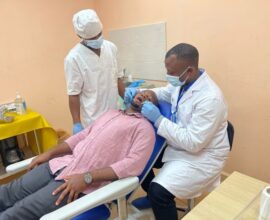 Prise en charge d’un patient durant la campagne.