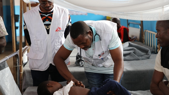 La typhoïde, aussi connue sous le nom de fièvre typhoïde ou salmonellose, est une infection bactérienne potentiellement mortelle si elle n'est pas traitée. Elle est causée par la bactérie Salmonella enterica sérotype Typhi.