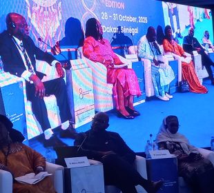 Au Forum Galien Afrique, experts et leaders appellent à corriger les inégalités pour atteindre la souveraineté sanitaire en Afrique. Accès aux soins, mortalité maternelle, autonomisation des femmes et rôle des médias : découvrez les solutions clés pour un système de santé équitable et résilient.